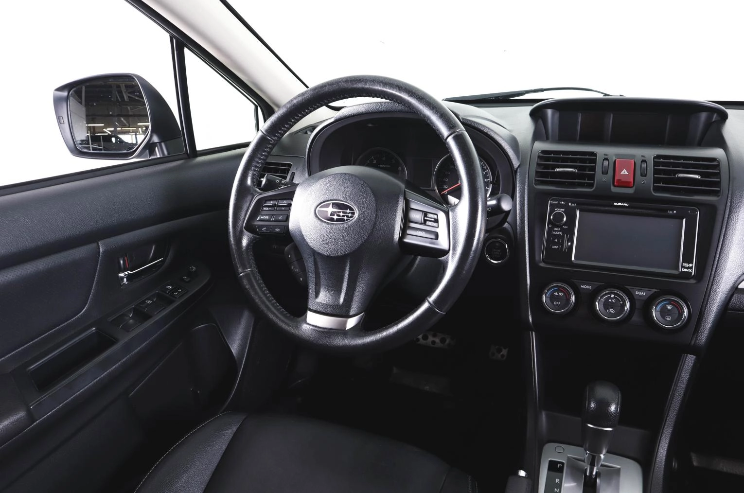 Subaru XV 14 из 28