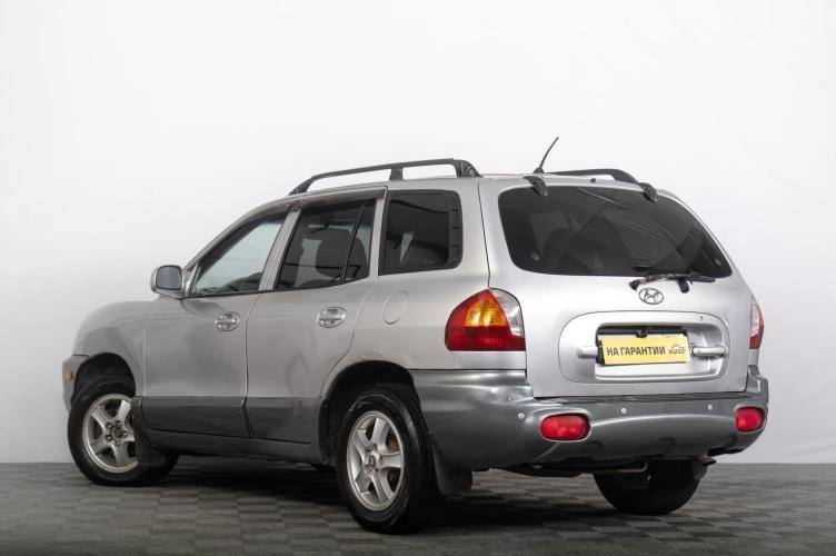 Hyundai Santa Fe 5 из 6