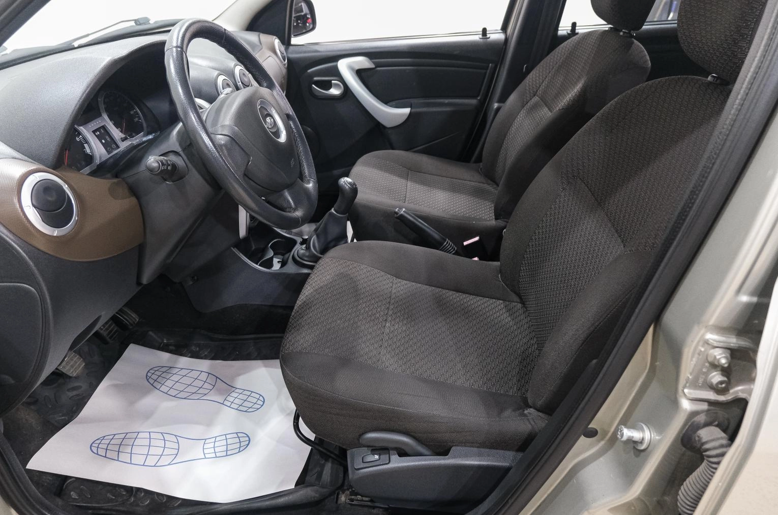 ВАЗ (LADA) Largus 11 из 26