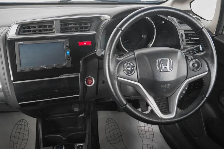 Honda Fit 14 из 22