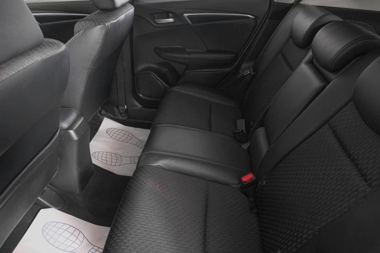 Honda Fit 9 из 22
