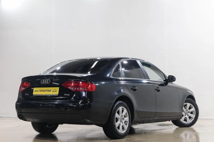 Audi A4 6 из 6