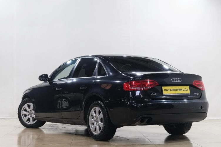 Audi A4 4 из 6