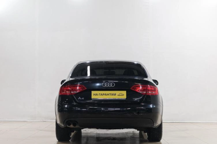 Audi A4 5 из 6