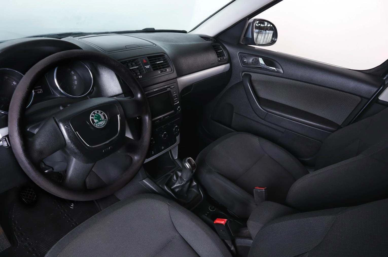 Skoda Yeti 8 из 21