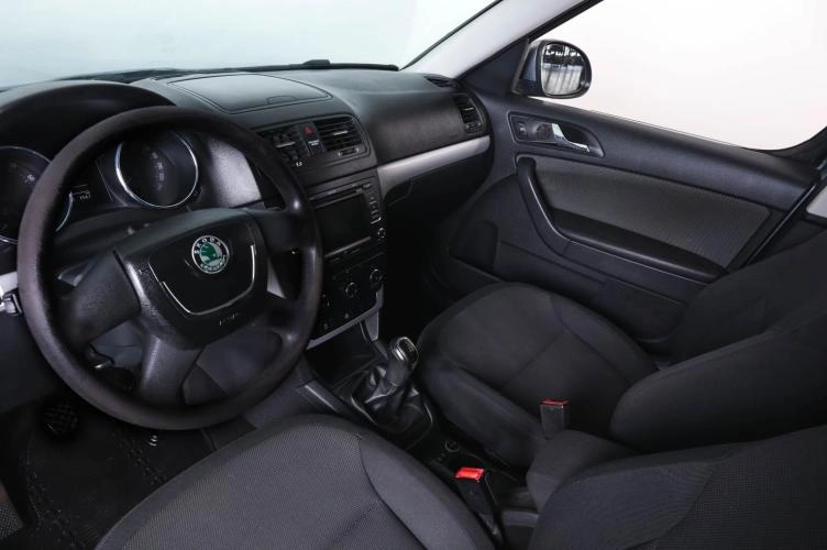 Skoda Yeti 8 из 21