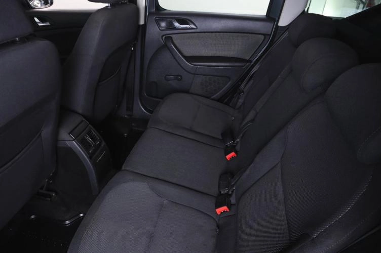 Skoda Yeti 9 из 21