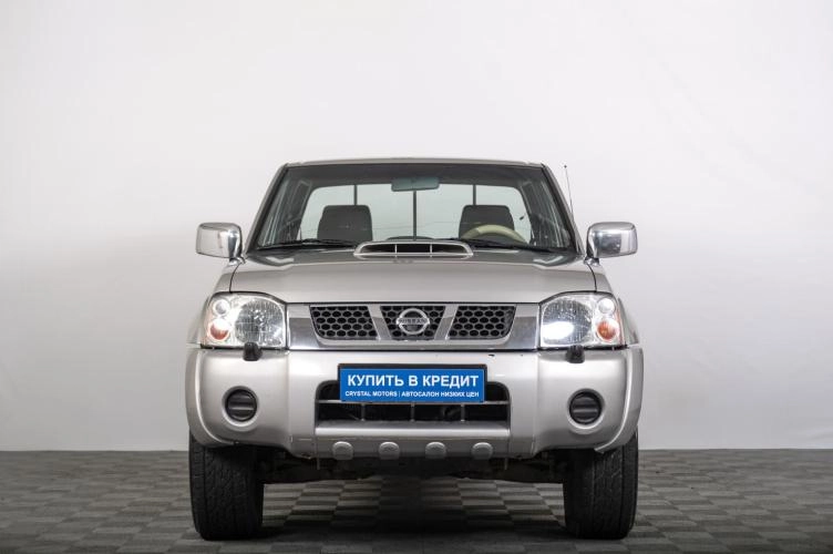Nissan NP300 3 из 6