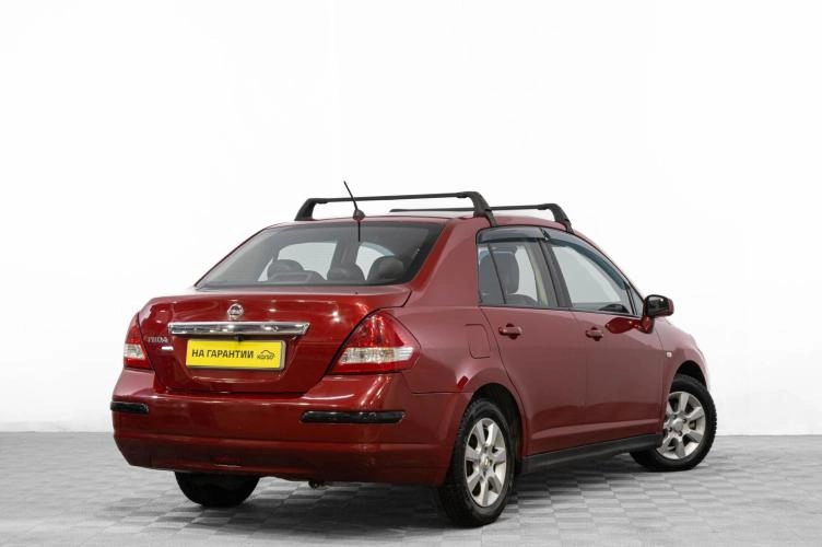 Nissan Tiida 4 из 6