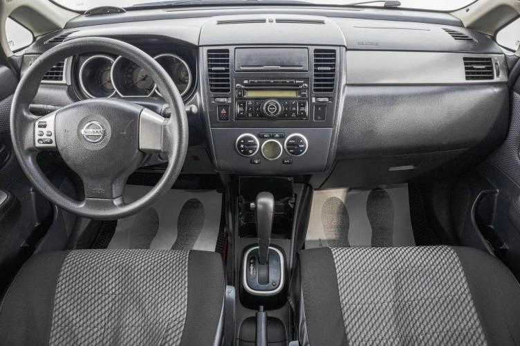 Nissan Tiida 9 из 25