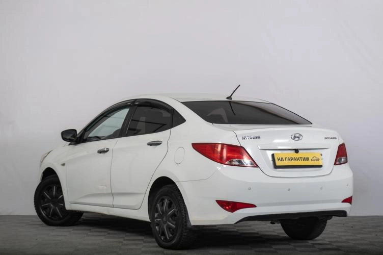 Hyundai Solaris 5 из 6