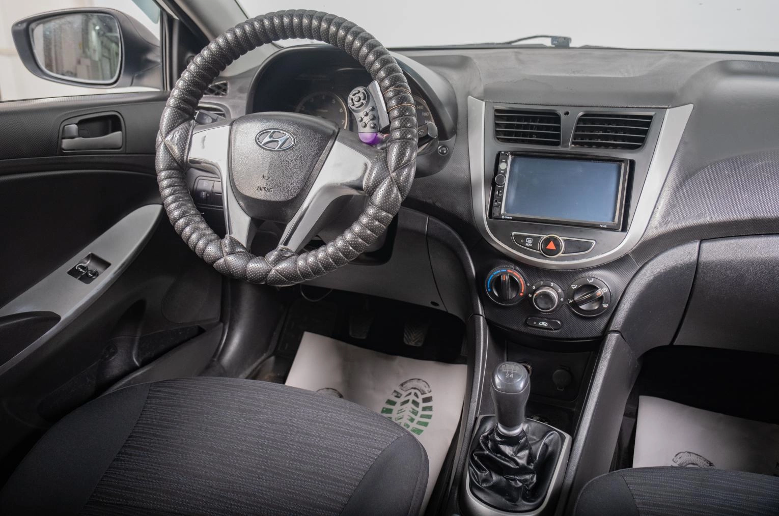 Hyundai Solaris 8 из 16