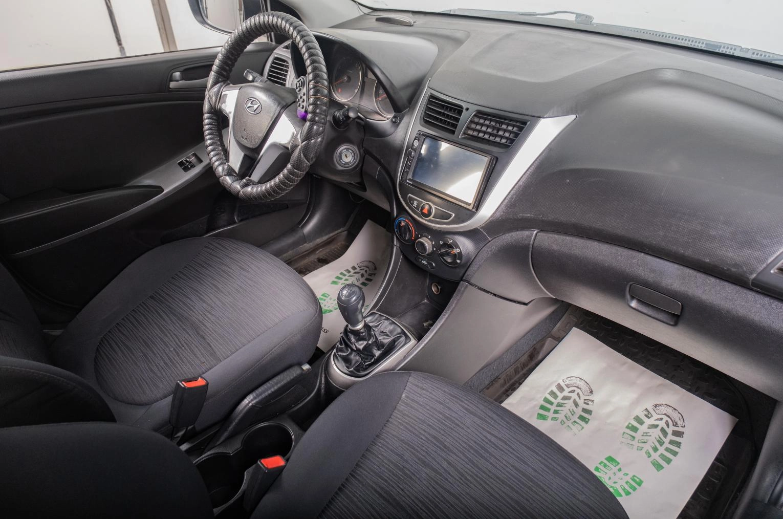 Hyundai Solaris 15 из 16