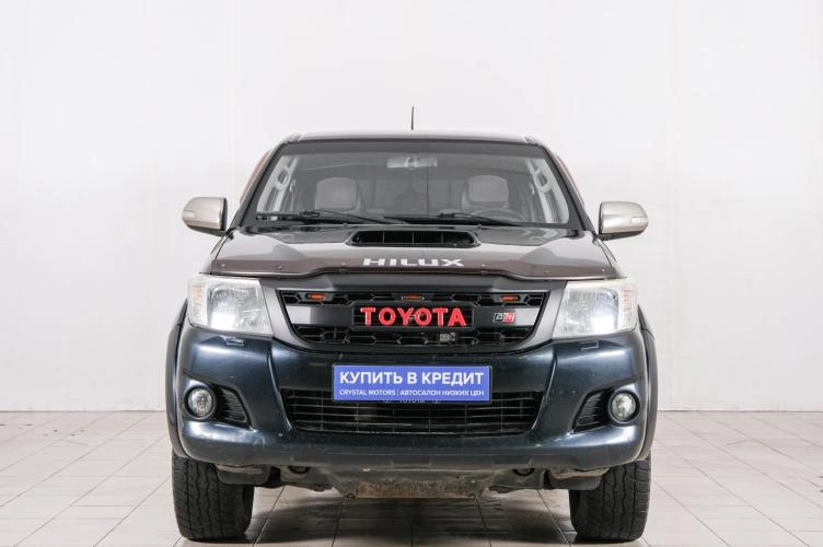 Toyota Hilux 2 из 6