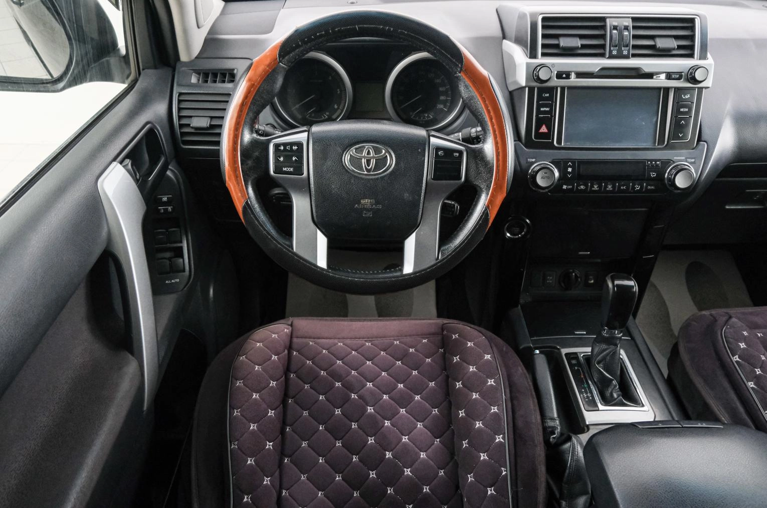 Toyota Land Cruiser Prado 14 из 24