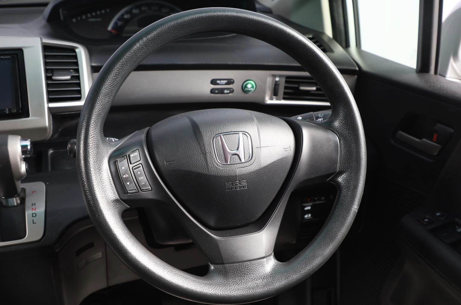 Honda Freed 11 из 17