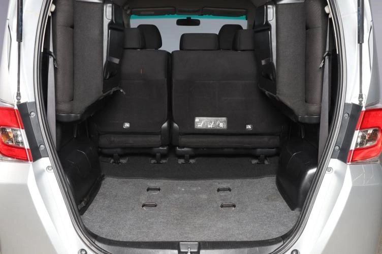 Honda Freed 17 из 17