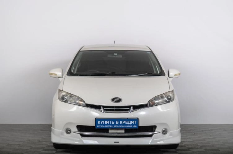 Toyota Wish 3 из 6