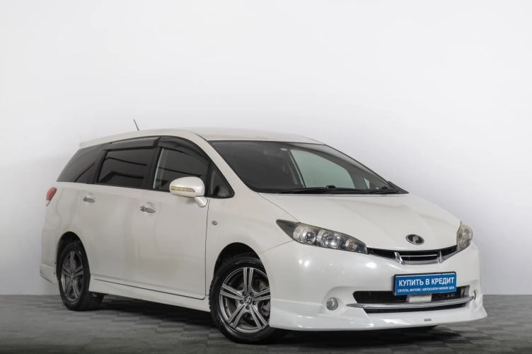 Toyota Wish 1 из 6