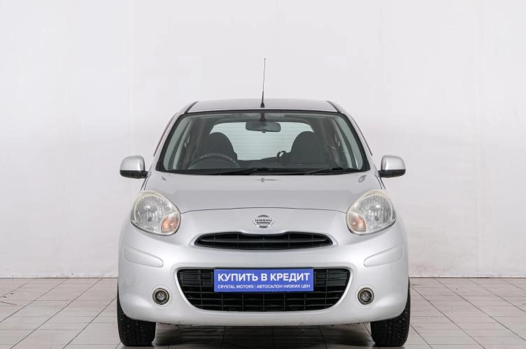 Nissan March 2 из 6