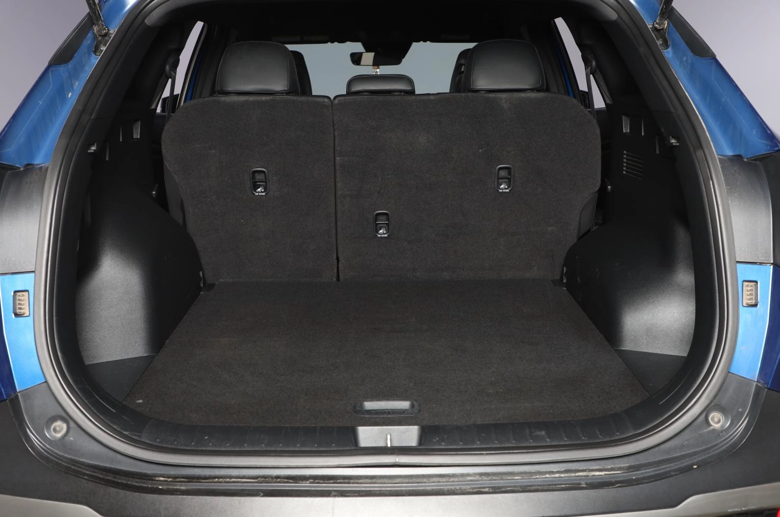KIA Sportage 17 из 17