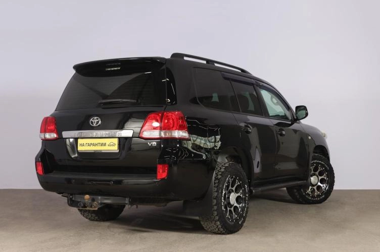 Toyota Land Cruiser 4 из 6