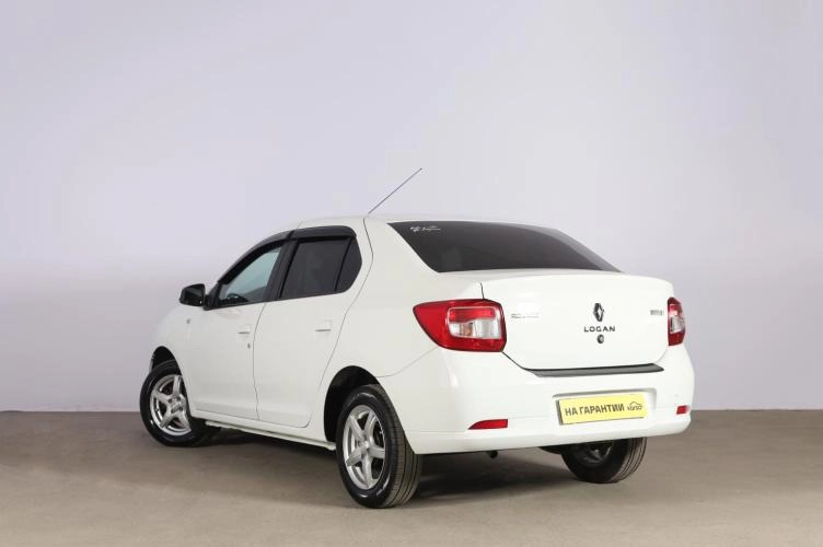 Renault Logan 4 из 6