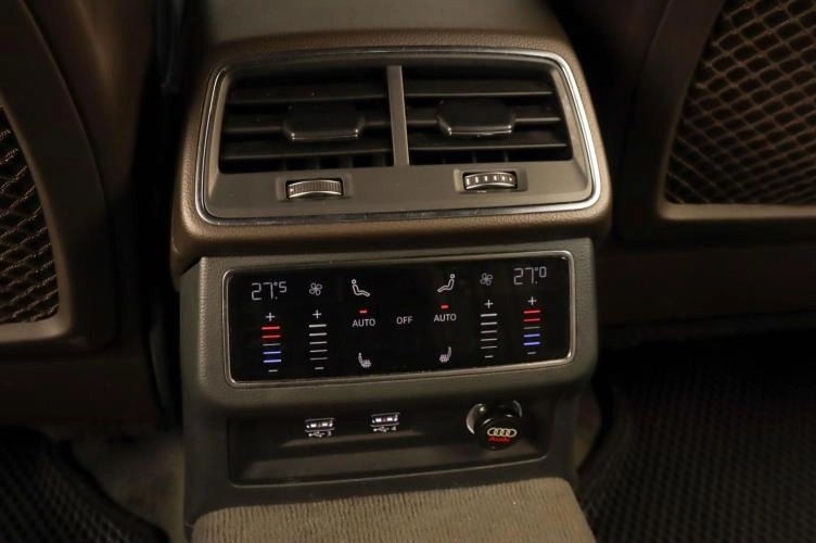 Audi A6 25 из 26
