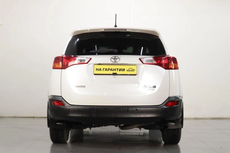 Toyota RAV4 5 из 22