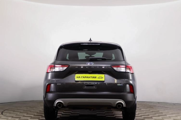 Ford Escape 5 из 6