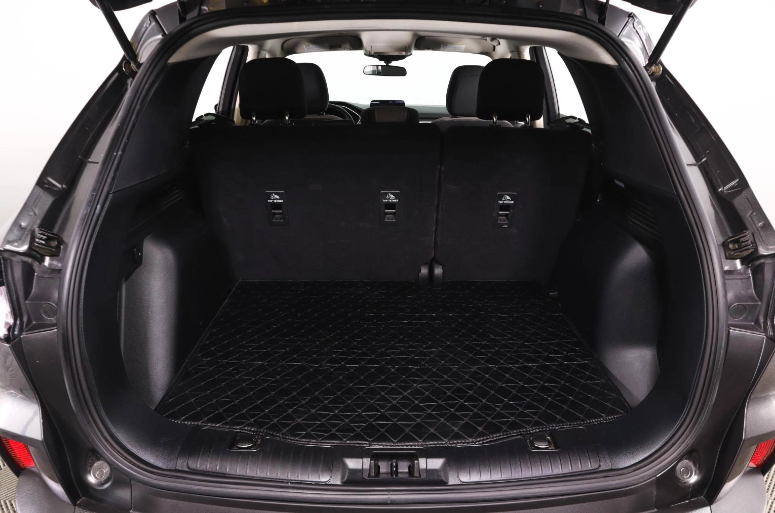 Ford Escape 7 из 27