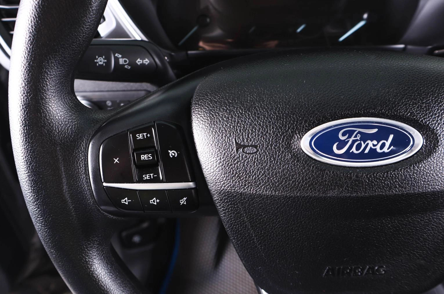 Ford Escape 17 из 27