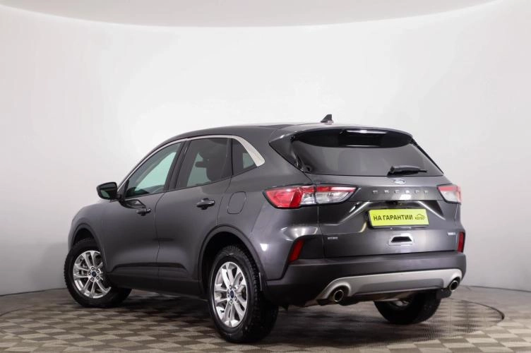 Ford Escape 6 из 6