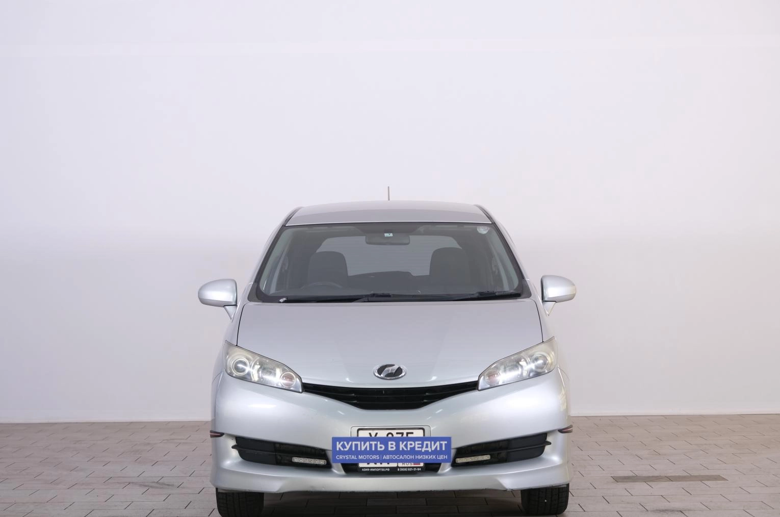 Toyota Wish 3 из 19