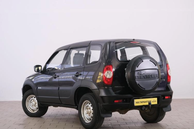 Chevrolet Niva 4 из 6