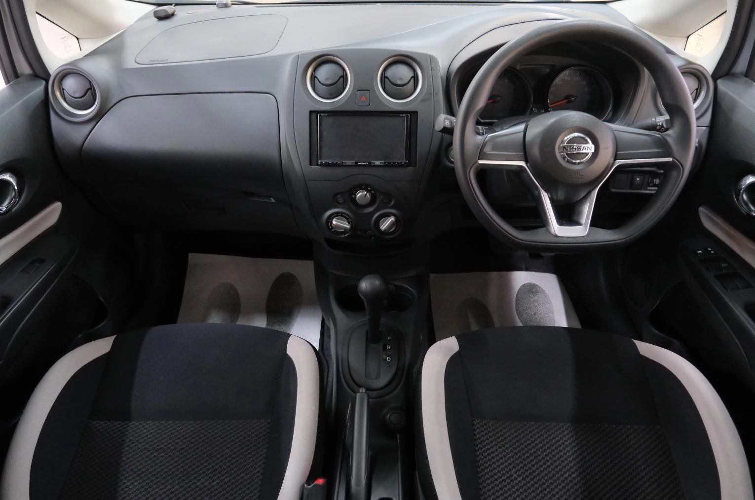 Nissan Note 12 из 21