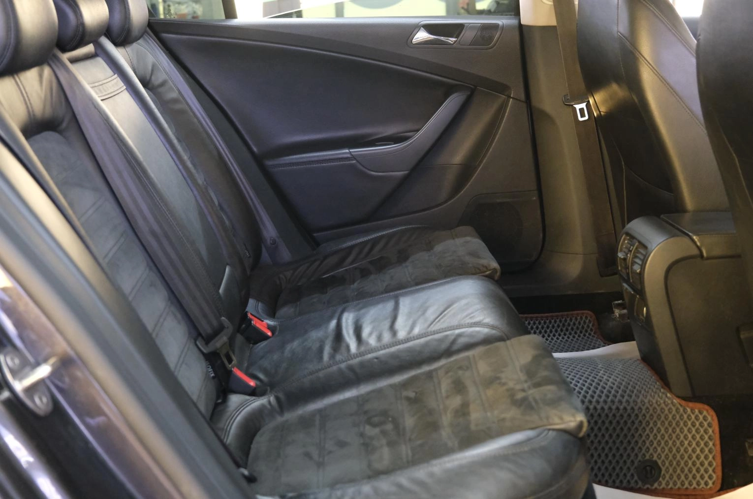 Volkswagen Passat 24 из 25