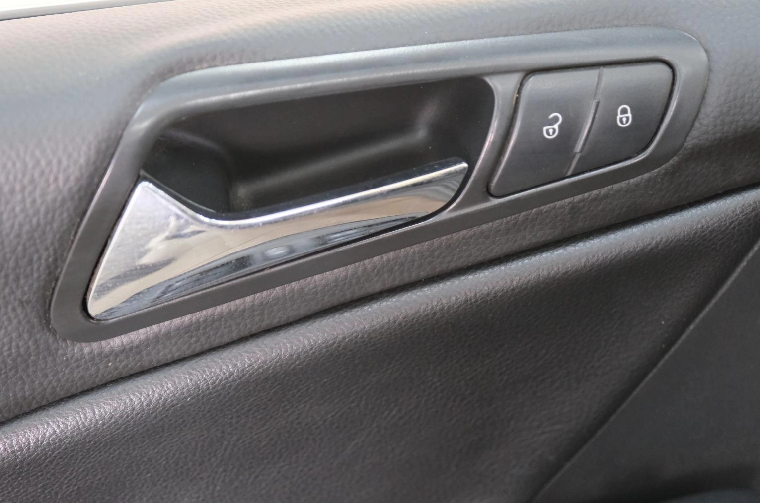 Volkswagen Passat 8 из 25