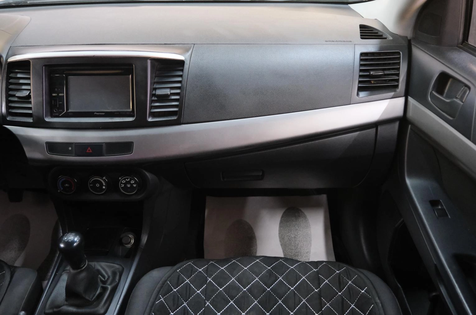 Mitsubishi Lancer 15 из 20