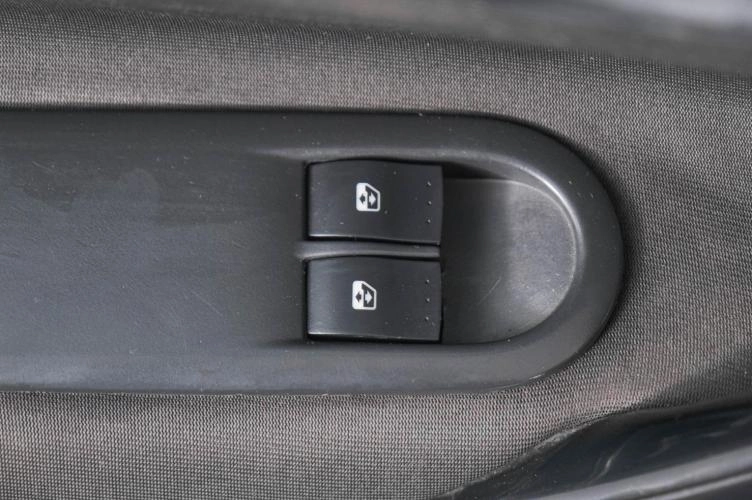 Renault Megane 19 из 19