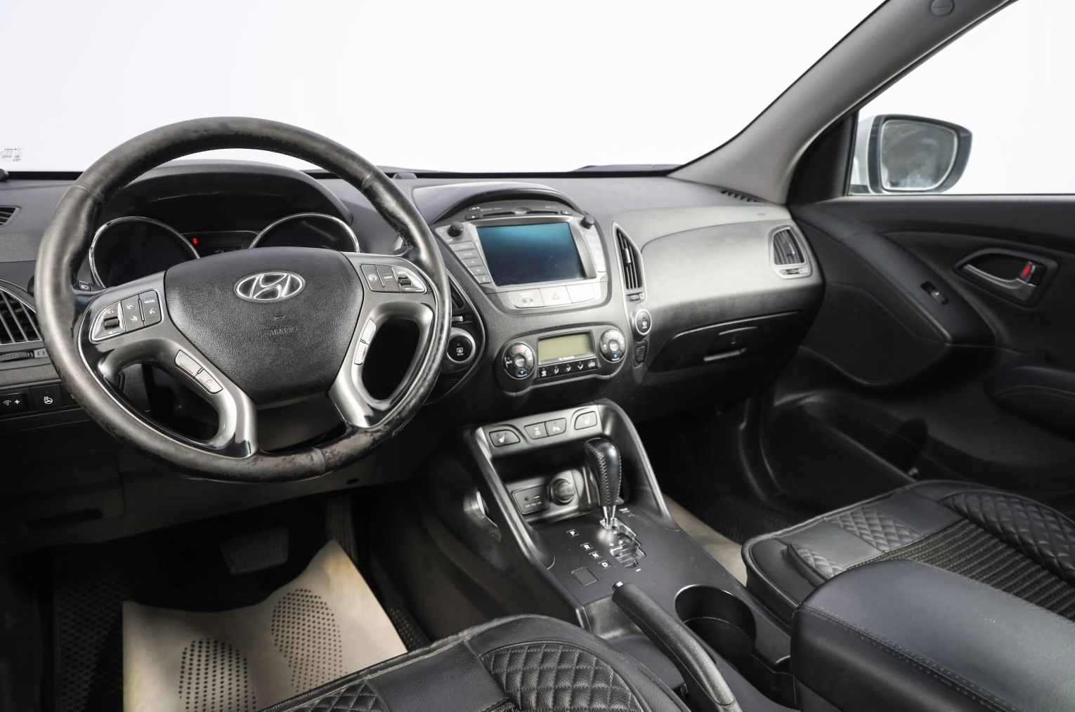 Hyundai ix35 7 из 18