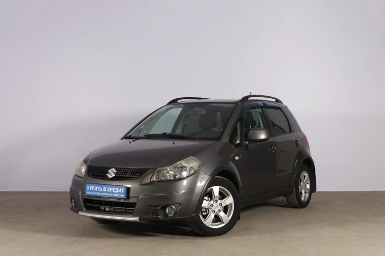 Suzuki SX4 3 из 6