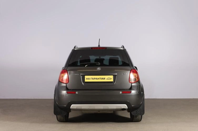 Suzuki SX4 5 из 6