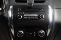 Suzuki SX4 10 из 16