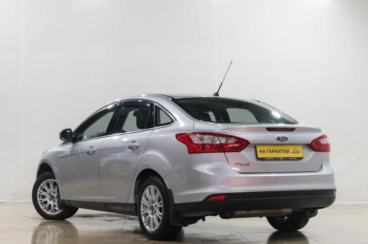 Ford Focus 4 из 6
