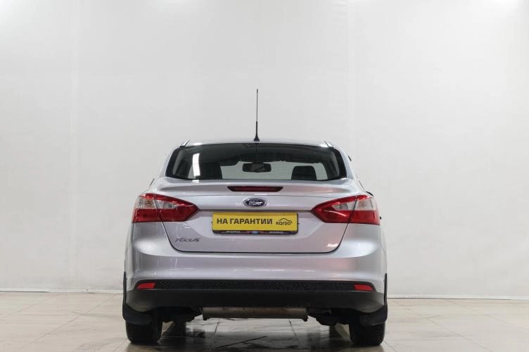 Ford Focus 5 из 6