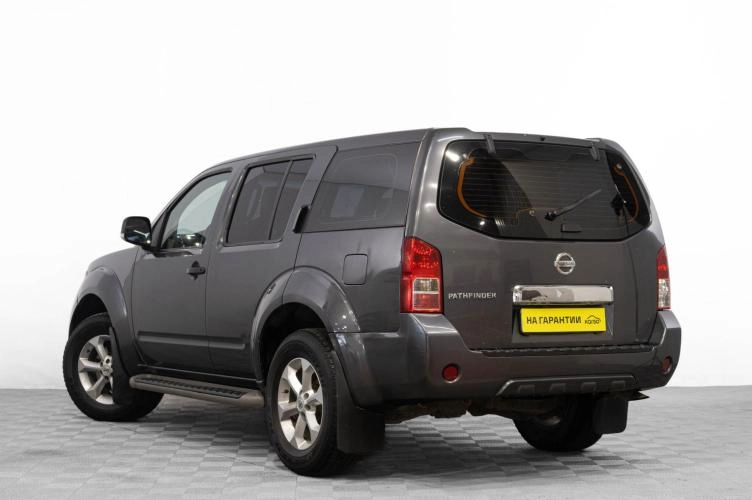 Nissan Pathfinder 6 из 6