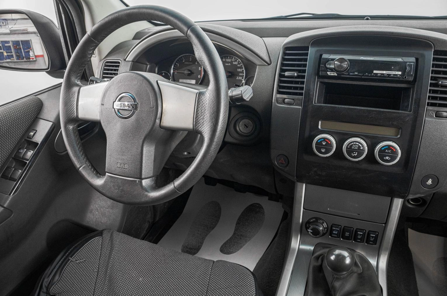 Nissan Pathfinder 14 из 22