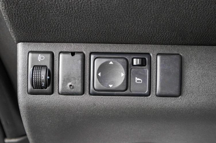 Nissan Pathfinder 12 из 22