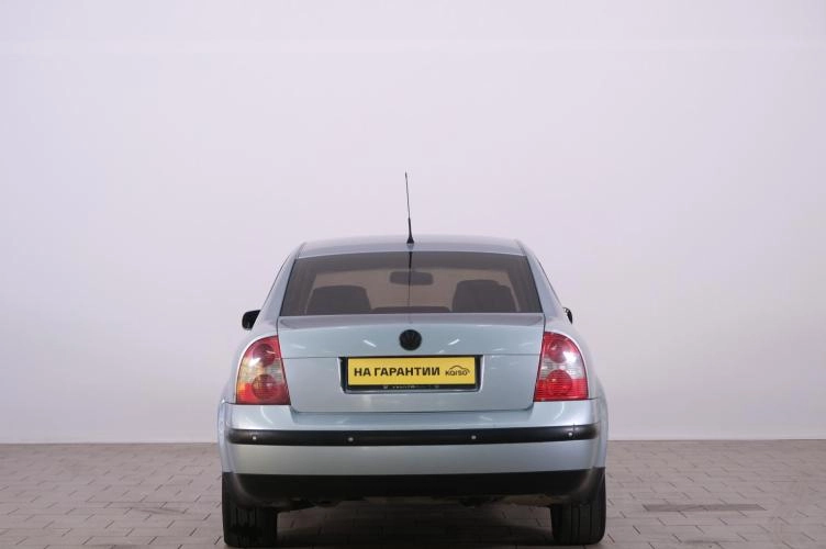Volkswagen Passat 5 из 6